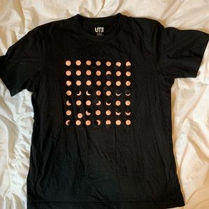 Uniqlo tee